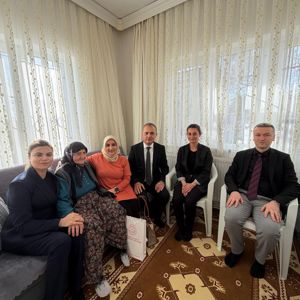 Bu Anlamlı Ziyaret Vesilesiyle Şehidimiz Bayram Yeşil Rahmetle Anıldı. - fotoğraf 1