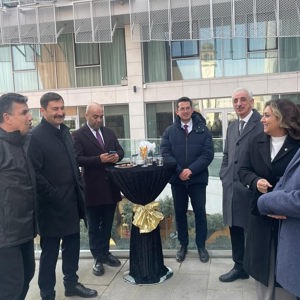 Valimiz Sayın İsmail USTAOĞLU’nun Katılımıyla Kule 1827 Restaurant’ın Açılışı Gerçekleştirildi - fotoğraf 3