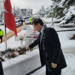 Aziz Şehidimiz Polis Memuru Fatma Akın Akıllı Dualarla Yâd Edildi - fotoğraf 8