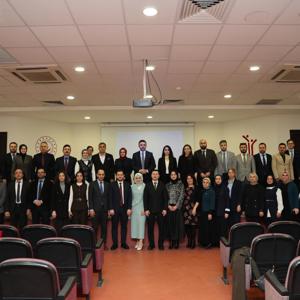 İl Müdürümüz Sn. Ömer TURAN Başkanlığında Sosyal Hizmet Merkezlerinin Hizmet Kapasitesinin Ölçülmesi ve İyileştirilmesi Kapsamında Toplantı Gerçekleştirildi - fotoğraf 6