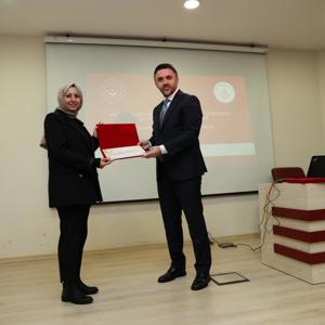 İl Müdürümüz Sn. Ömer TURAN Başkanlığında Sosyal Hizmet Merkezlerinin Hizmet Kapasitesinin Ölçülmesi ve İyileştirilmesi Kapsamında Toplantı Gerçekleştirildi - fotoğraf 4