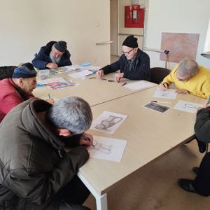 Ahlat Engelsiz Yaşam Bakım Merkezi'mizde renkler tuvale dokunur, emek sabırla şekillenir - fotoğraf 1