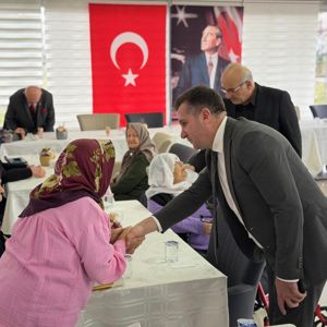 İl Müdürümüz Arif Laçin’den Yalova ve Çınarcık Huzurevlerine Berat Kandili Ziyareti - fotoğraf 1