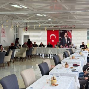 İl Müdürümüz Arif Laçin’den Yalova ve Çınarcık Huzurevlerine Berat Kandili Ziyareti - fotoğraf 13