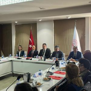 Şehit Yakını ve Gazilere Yönelik E-Ticaret Eğitimi İzmir’de Gerçekleştirildi - fotoğraf 3
