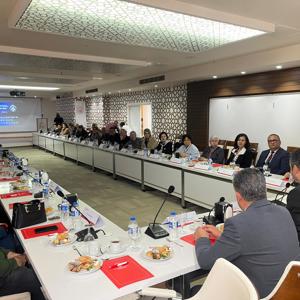 Şehit Yakını ve Gazilere Yönelik E-Ticaret Eğitimi İzmir’de Gerçekleştirildi - fotoğraf 4
