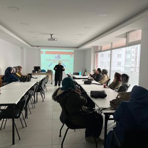 Kadına Yönelik Şiddetle Mücadele Semineri  - fotoğraf 1