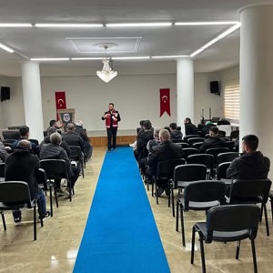 Hükümlülere Yönelik Aile Eğitimleri Kapsamında Seminer Düzenlendi - fotoğraf 1
