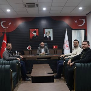 Türkiye Gençlik Vakfı (TÜGVA) Çankırı İl Başkanı Sn. Batuhan DİNLEMEZ ve beraberindeki heyet ile birlikte İl Müdürümüz Sn. Abdulhaluk LONGA’yı ziyarette bulundular. - fotoğraf 1
