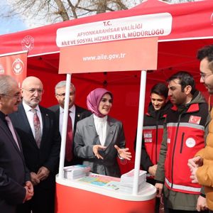 Aile ve Sosyal Hizmetler Bakanımız Sayın Mahinur Özdemir Göktaş İlimize Teşrif Etti - fotoğraf 1