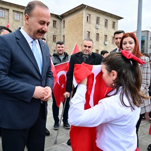 Bayrağımızla Yürüdük, Birliğimizi Vurguladık - fotoğraf 1