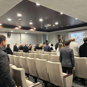 Sigarayı Bırakma Günü kapsamında Hendek İlçe Sağlık Müdürlüğü tarafından bilgilendirici bir eğitim programı düzenlendi. - fotoğraf 1
