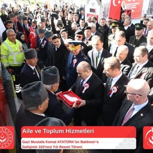 Gazi Mustafa Kemal ATATÜRK'ün Balıkesir'e Gelişinin 103'ncü Yıl Dönümü Tren Garı'nda Düzenlenen Törenle Kutlandı - fotoğraf 1