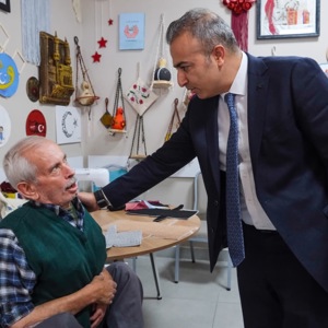 Kıymetli Büyüklerimizi Sayın Valimiz Hayrettin ÇİÇEK Ziyaret Etti - fotoğraf 3