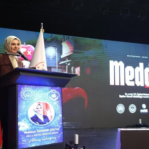 “Medd-Up” Sahne Gösterisi ile Şehit Yakınları, Gaziler ve Gençlerle Buluşma - fotoğraf 1