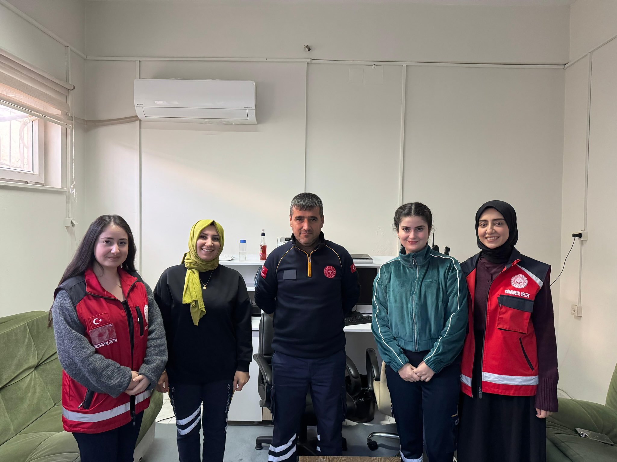 Aile Yılı Kapsamında Acil Sağlık Personeline Anlamlı Ziyaret