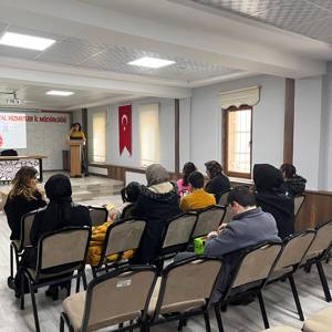 II. Ulusal Otizm Eylem Planı kapsamında otizm spektrum bozukluğu tanısı bulunan(OSB) yararlanan çocukların ailelere yönelik bilgilendirme ve farkındalık eğitimi verildi. - fotoğraf 2