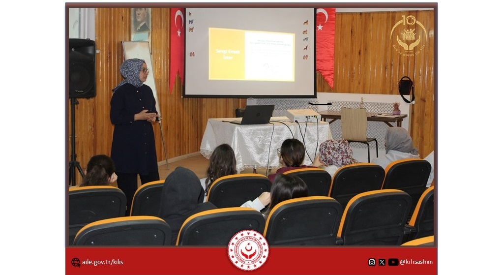 Muhammed Bedevi Kredi Yurtlar Kurumunda  kalan üniversite öğrencilerine yönelik evlilik öncesi eğitim programı gerçekleştirildi. Eğitim kapsamında; sağlıklı iletişim, evlilikte uyum, aile içi roller ve karşılıklı anlayışın önemi gibi konular ele alındı. Gençlerin evlilik sürecine bilinçli ve sağlıklı bir bakış açısıyla hazırlanmasını amaçlayan program, öğrencilerin katılımı ve ilgisiyle tamamlandı.