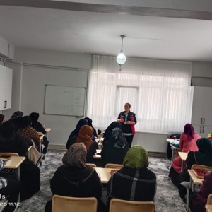 Aile Eğitim Programı Kapsamındaki Eğitimlerimiz İl Genelinde Aralıksız Devam Etmektedir - fotoğraf 3