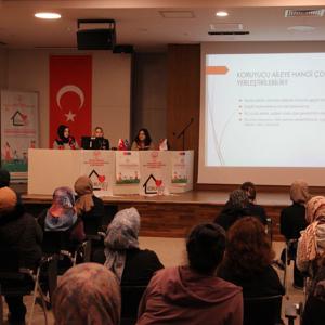 FETHİ SEKİN ŞEHİR HASTANESİ ÇALIŞANLARINA  KORUYUCU AİLE HİZMET MODELİ TANITILDI - fotoğraf 4