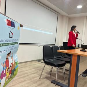 Sultandağı İlçesinde Koruyucu Aile ve Geçici Koruyucu Aile Tanıtım Programı  - fotoğraf 1