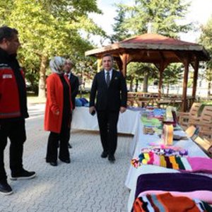 1 Ekim Dünya Yaşlılar Günü münasebetiyle Erzincan 100. Yıl Atatürk Huzurevi Yaşlı Bakım ve Rehabilitasyon Merkezi’ne Ziyaret. - fotoğraf 4
