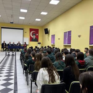 Lüleburgaz’da “Vatan ve Kahramanlık Buluşmaları” Duygu Dolu Anlara Sahne Oldu - fotoğraf 2
