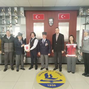 Lüleburgaz’da “Vatan ve Kahramanlık Buluşmaları” Duygu Dolu Anlara Sahne Oldu - fotoğraf 1