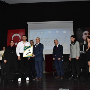 Otizmde Erken Tanı ve Nitelikli Eğitim İçin Bursa’da Dev Adım - fotoğraf 12