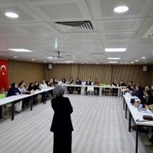 Bakanlığımız Koordinesinde, Şehit Yakınları ve Gaziler Genel Müdürlüğümüzce Düzenlenen “Psikolojik İlk Yardım, Kayıp ve Yas Eğitim Programı” Erzincan’da başladı. - fotoğraf 2
