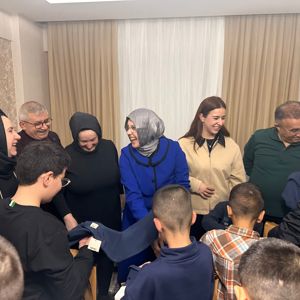 Devletimizin Şefkatiyle Isınan Gönüller, Gülen Yüzler - fotoğraf 3