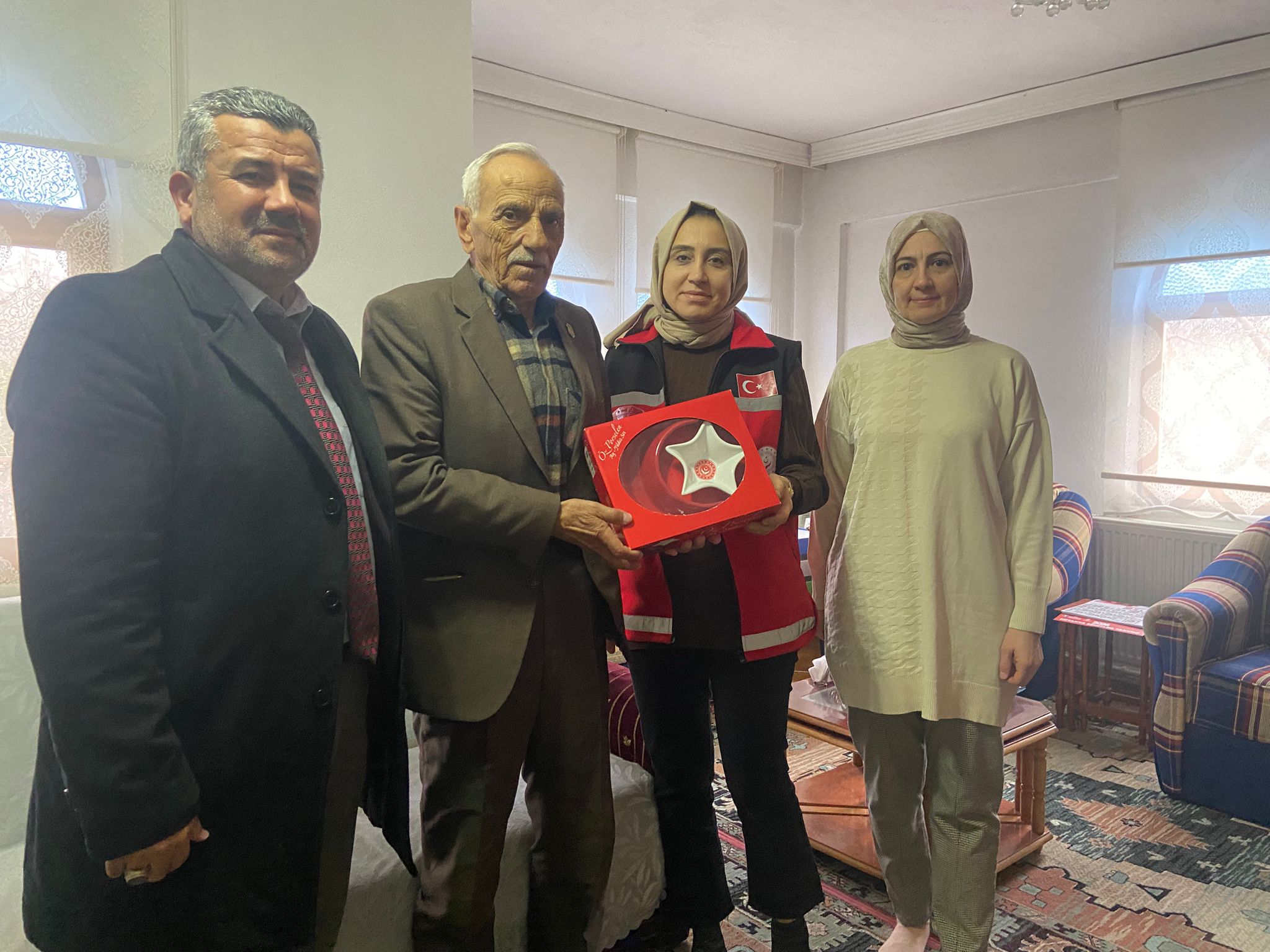 Aziz Şehidimiz Yüksel Arık’ın Ailesine Sene-i Devriyesinde Ziyaret