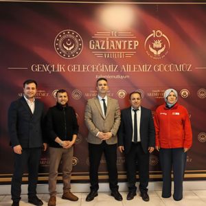 Gençlik Geleceğimiz, Ailemiz Gücümüz! - fotoğraf 1