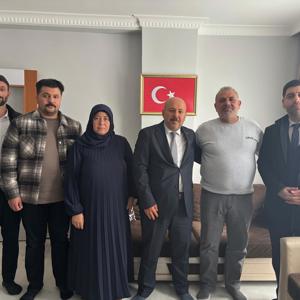 Şehit Yakınları ve Gaziler Genel Müdür Yardımcımız Sn. Halit ÇAĞDAŞ, TSK Şehitlerimizden Halil İbrahim YİĞİT ve Musa TİKİCİERİ’nin kıymetli ailelerini ziyaret etmiştir. - fotoğraf 1