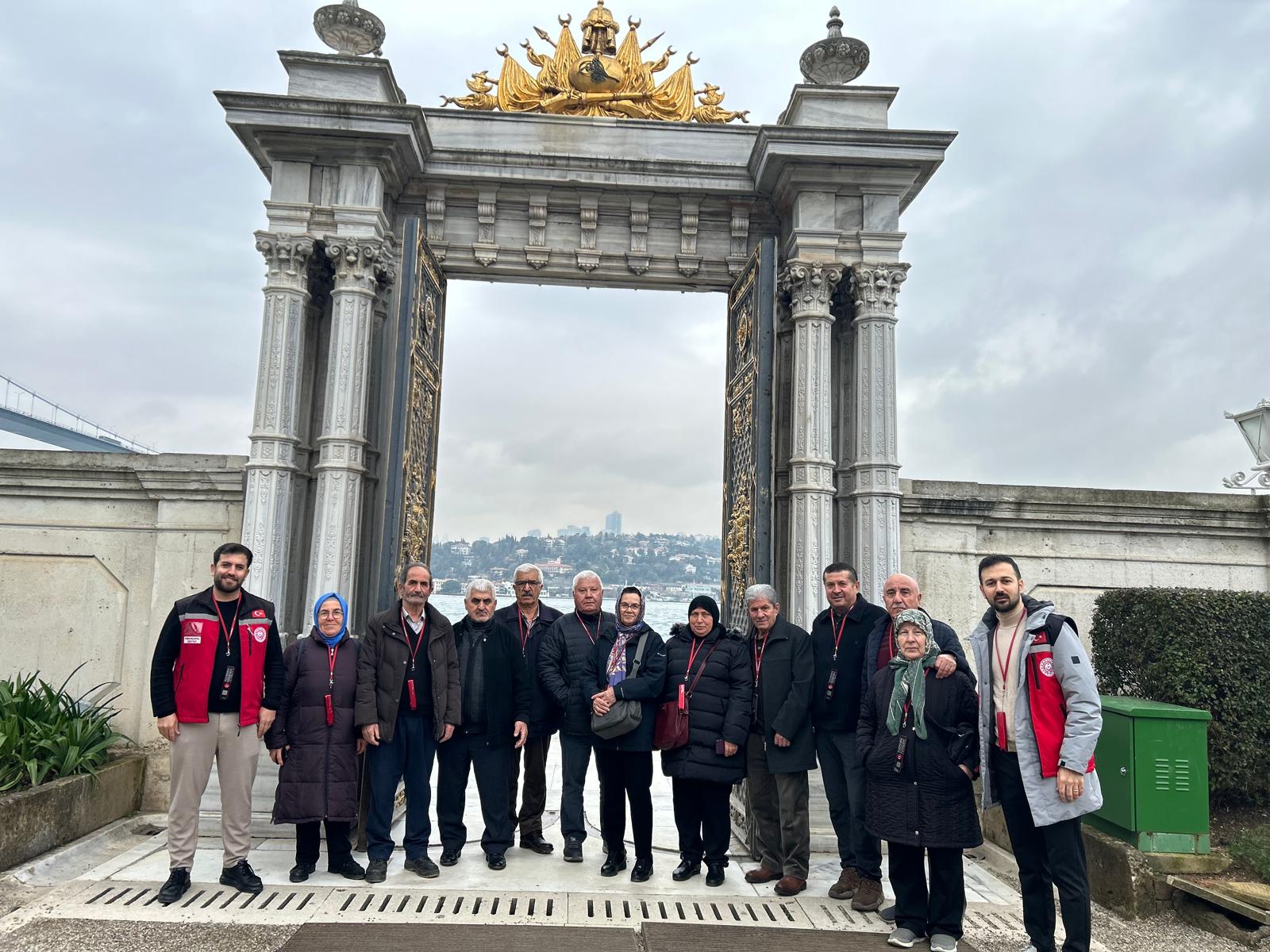 Kahraman Gazilerimiz, Gazi Ailelerimiz ve Kıymetli Şehit Yakınlarımızla Birlikte İlimiz Genelinde Geziler ve Etkinlikler Düzenlemeye Devam Ediyoruz