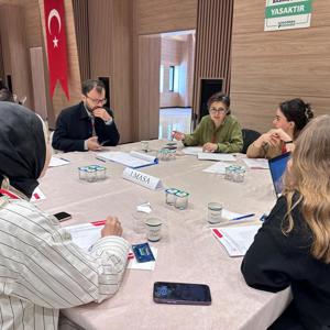 Çocuk Bakım Kuruluşlarında Hizmet Kalitesinin Güçlendirilmesi Çalıştayı İl Müdürü Vekilimiz Sayın Rabia GÜNGÖR’ün Katılımıyla Gerçekleştirildi - fotoğraf 3