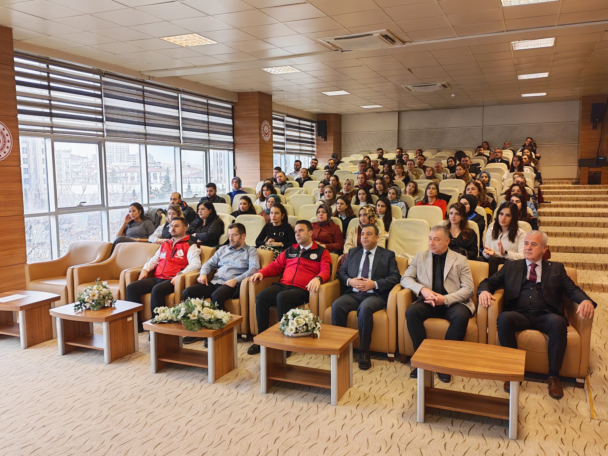 Kırılganlığı Dayanıklılığa, Acıyı Umuda Dönüştürüyoruz: Travma Sempozyumu