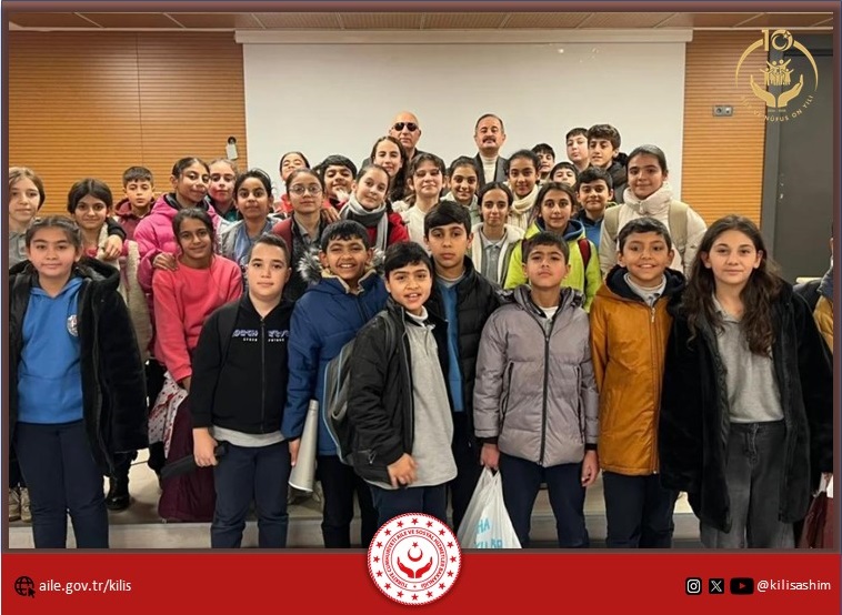 Kahraman Gazilerimiz, Cumhuriyetin 100. Yılı ve Türkiye Yüzyılı kapsamında gerçekleştirilen #VatanVeKahramanlıkBuluşmaları etkinliğimizde Mehmet Keçik Ortaokulunda öğrenciler ile bir araya geldil