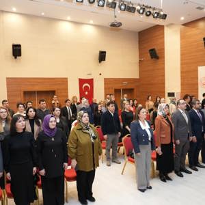 “Yaşlılığa Çok Yönlü Bakış” Paneli Gerçekleştirildi - fotoğraf 2