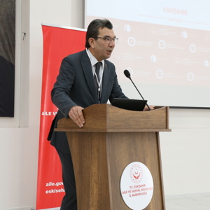 2030 Vizyonu İçin Güç Birliği: Kadına Yönelik Şiddetle Mücadelede Yeni Yol Haritası Belirleniyor - fotoğraf 3