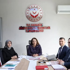 Aile Ve Sosyal Hizmetler Bakan Yardımcımız Sayın Dr. Sevim Sayım Madak İl Müdürlüğümüzü Ve Sosyal Hizmet Merkezimizi Ziyaret Etti - fotoğraf 5