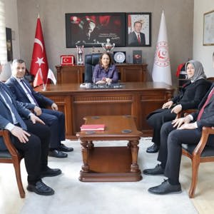 Aile Ve Sosyal Hizmetler Bakan Yardımcımız Sayın Dr. Sevim Sayım Madak İl Müdürlüğümüzü Ve Sosyal Hizmet Merkezimizi Ziyaret Etti - fotoğraf 6