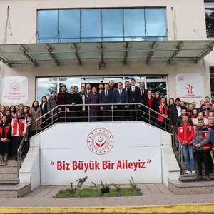 Aile Ve Sosyal Hizmetler Bakan Yardımcımız Sayın Dr. Sevim Sayım Madak İl Müdürlüğümüzü Ve Sosyal Hizmet Merkezimizi Ziyaret Etti - fotoğraf 13
