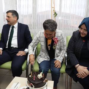 Bakanımız Sayın Zehra Zümrüt SELÇUK Çorum da - fotoğraf 12