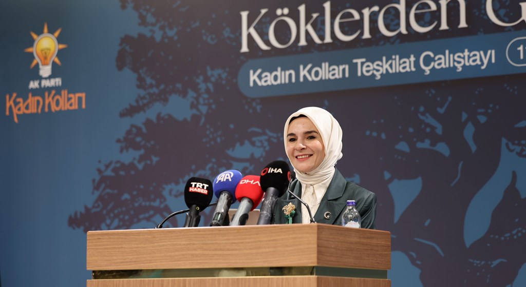 Bakanımız Göktaş, "Köklerden Geleceğe Teşkilat Çalıştayı"nda konuştu