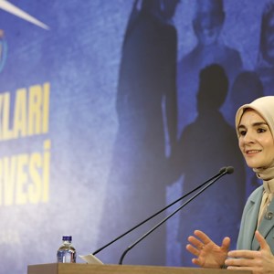 Bakanımız Mahinur Özdemir Göktaş "İnsan Hakları ve Aile Zirvesi"nde konuştu: - fotoğraf 8