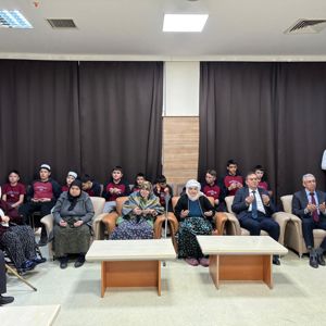 Sandıklı Hüseyin Develi Huzurevinde Ramazan'ı Şerif'in Gelişine Program Düzenlendi - fotoğraf 6