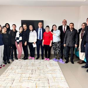 İl Müdürlüğümüze Bağlı Çocuklarımızın Kaldığı Umut Evi’ne Ziyaret - fotoğraf 1