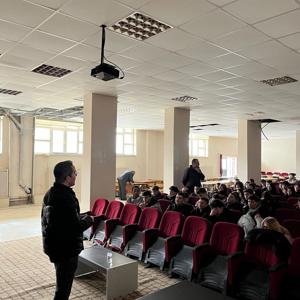 “Güvenli Medya Kullanımı ve Şiddetle Mücadele” Konulu Seminer Düzenlenmiştir. - fotoğraf 2