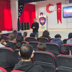 “Güvenli Medya Kullanımı ve Şiddetle Mücadele” Konulu Seminer Düzenlenmiştir. - fotoğraf 3